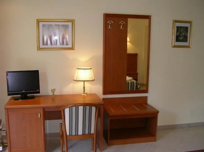Eur Executive 3* Rome
